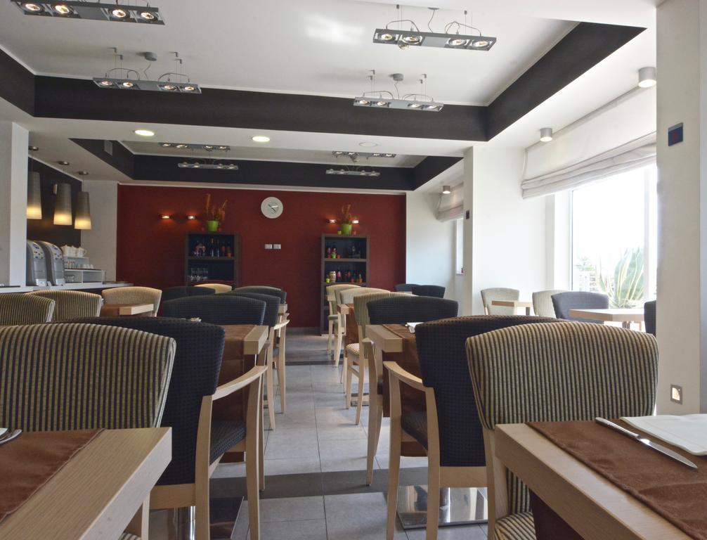 Express By Holiday Inn Siracusa North Marina di Melilli Exterior photo